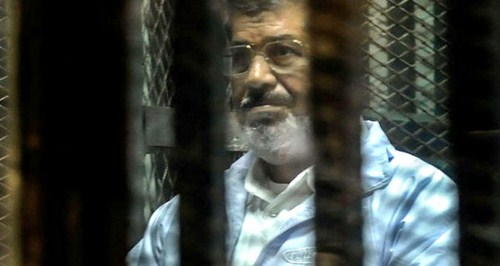 تأجيل محاكمة الرئيس المعزول محمد مرسي 9 ايام